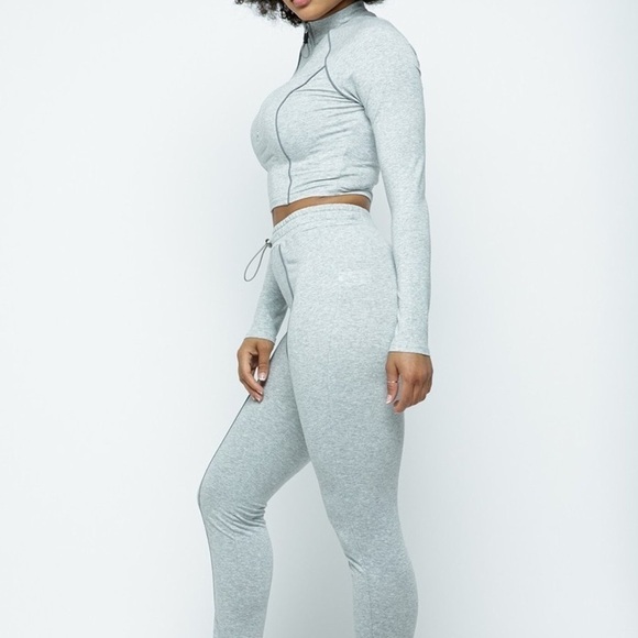 2 piece grey legging set Capsule - Picture 9 of 11